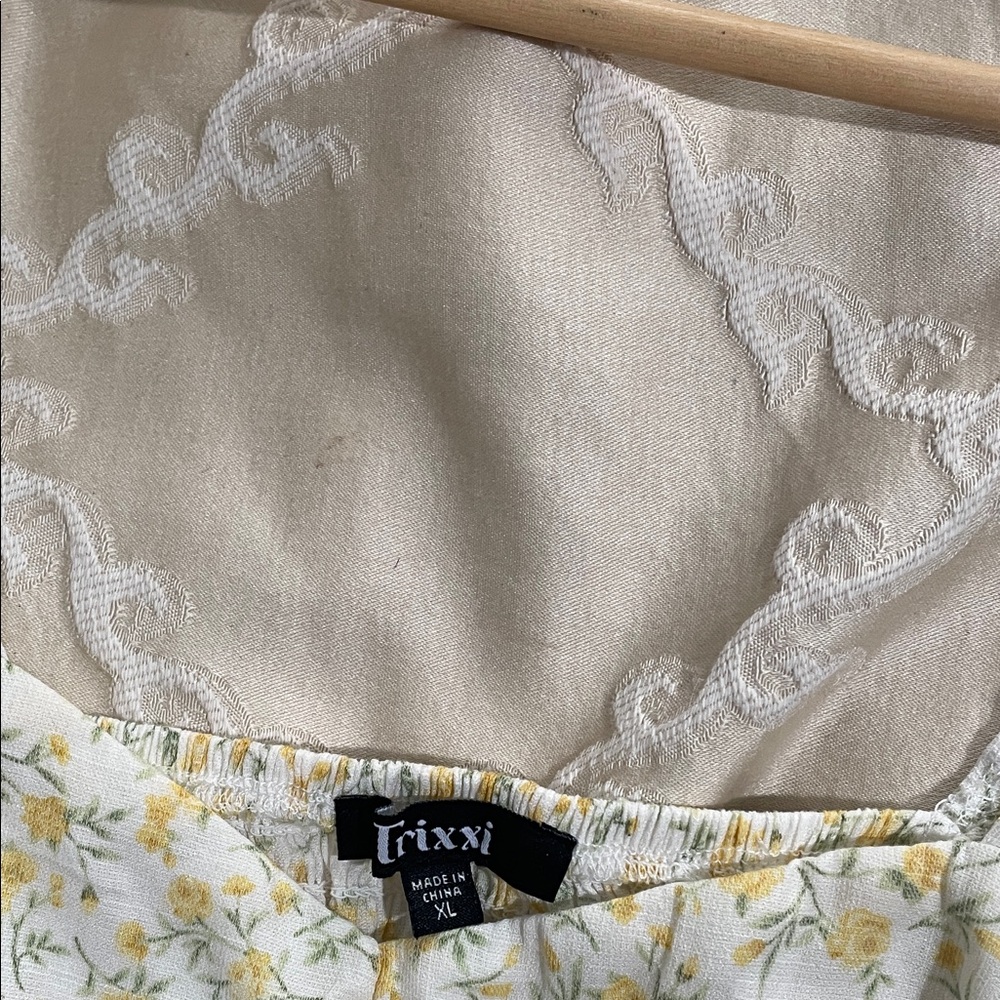 Trixxi Yellow Floral Dress XL